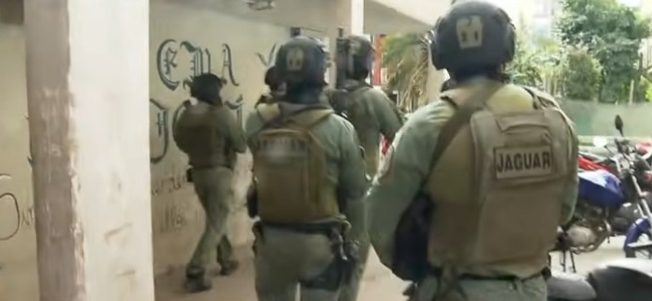 Megaoperativo en Fuerte Apache para desbaratar una banda narco por el crimen de un policía