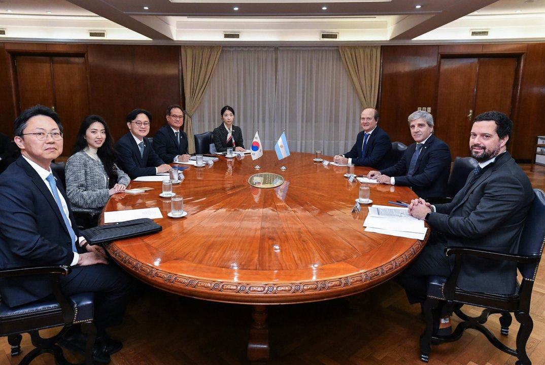 Caputo recibió al ministro de Industria de Corea del Sur