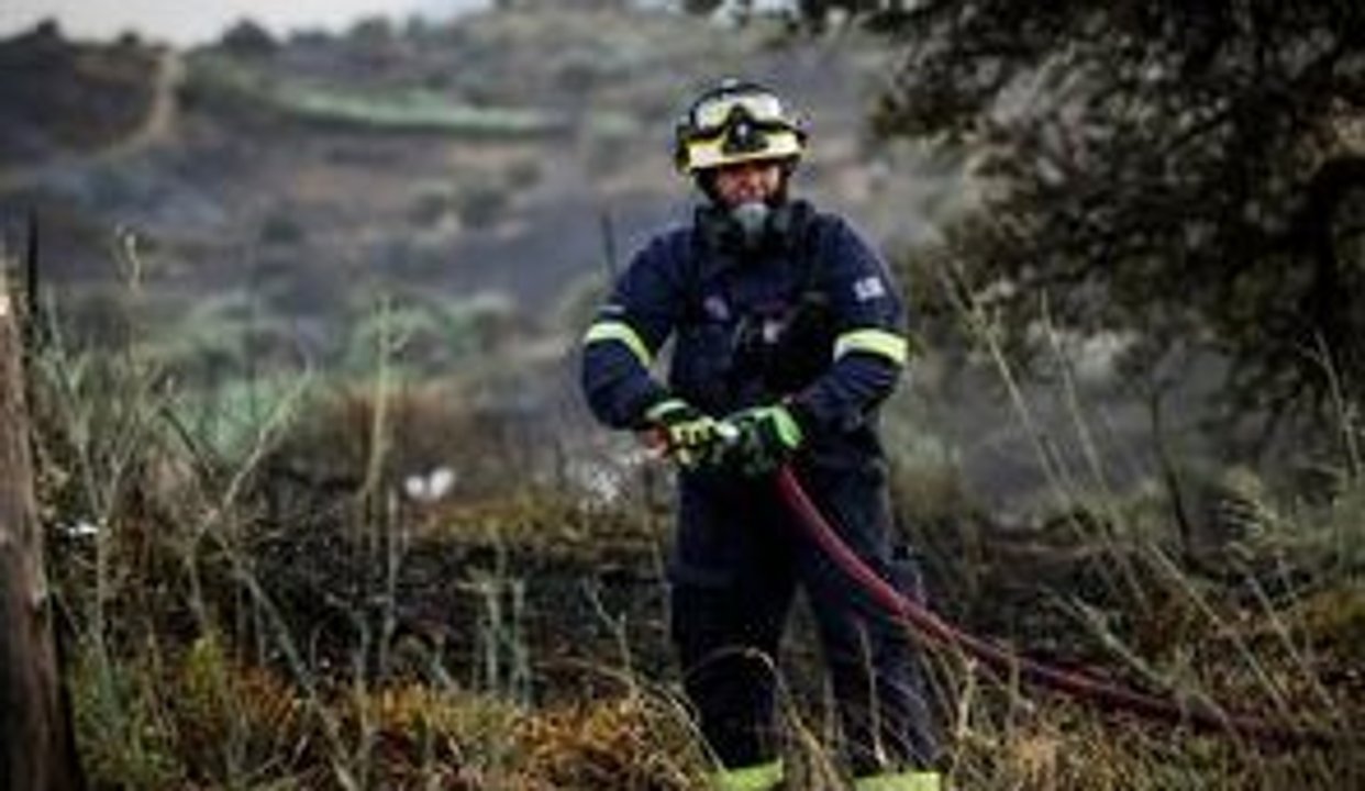 Grecia: los fuertes vientos reavivaron incendios y provocan evacuaciones