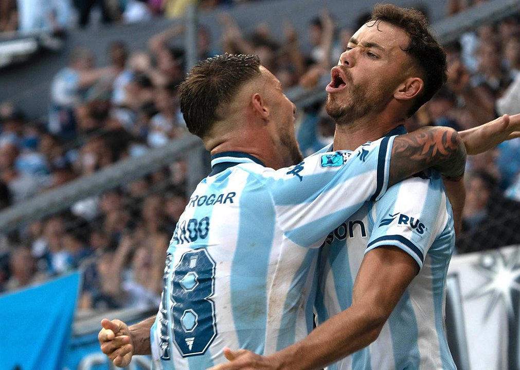 Racing y Tigre se enfrentan en el Cilindro de Avellaneda