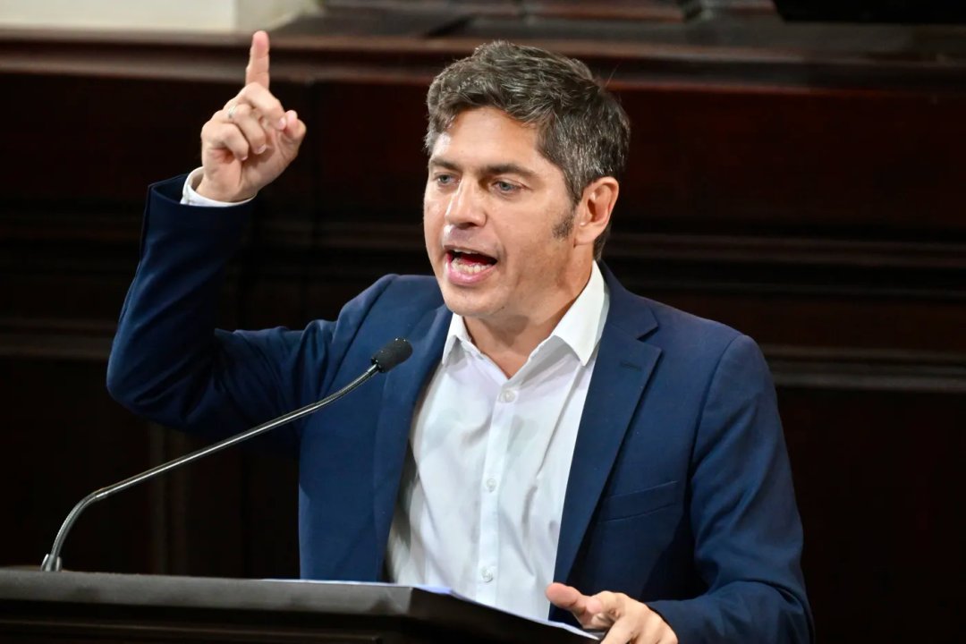 Kicillof acusó a Milei de extorsionar a las provincias para lograr su reelección