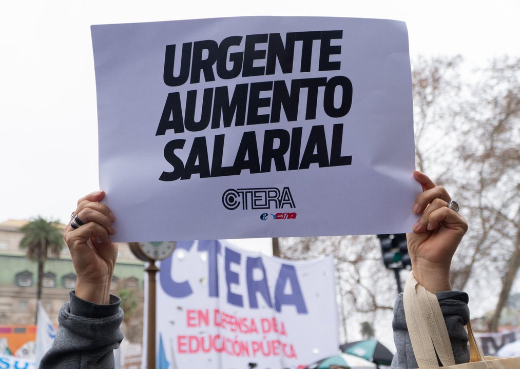 El paro nacional docente tuvo adhesión dispar, con mayoría en la provincia de Buenos Aires
