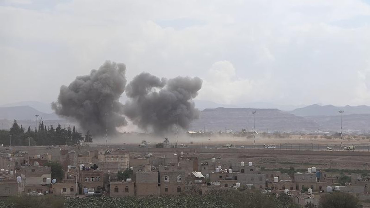 Hutíes de Yemen reivindican ataque con drones sobre aeropuerto saudí