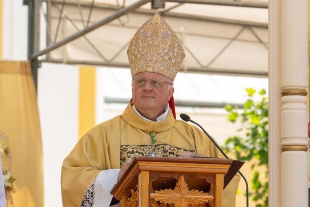 El nuevo nuncio apostólico presidirá una misa en la Catedral porteña
