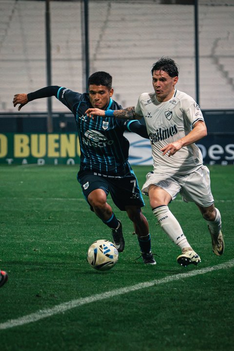Gimnasia de Jujuy perdió con Quilmes y no pudo alejarse en la punta de la Primera Nacional