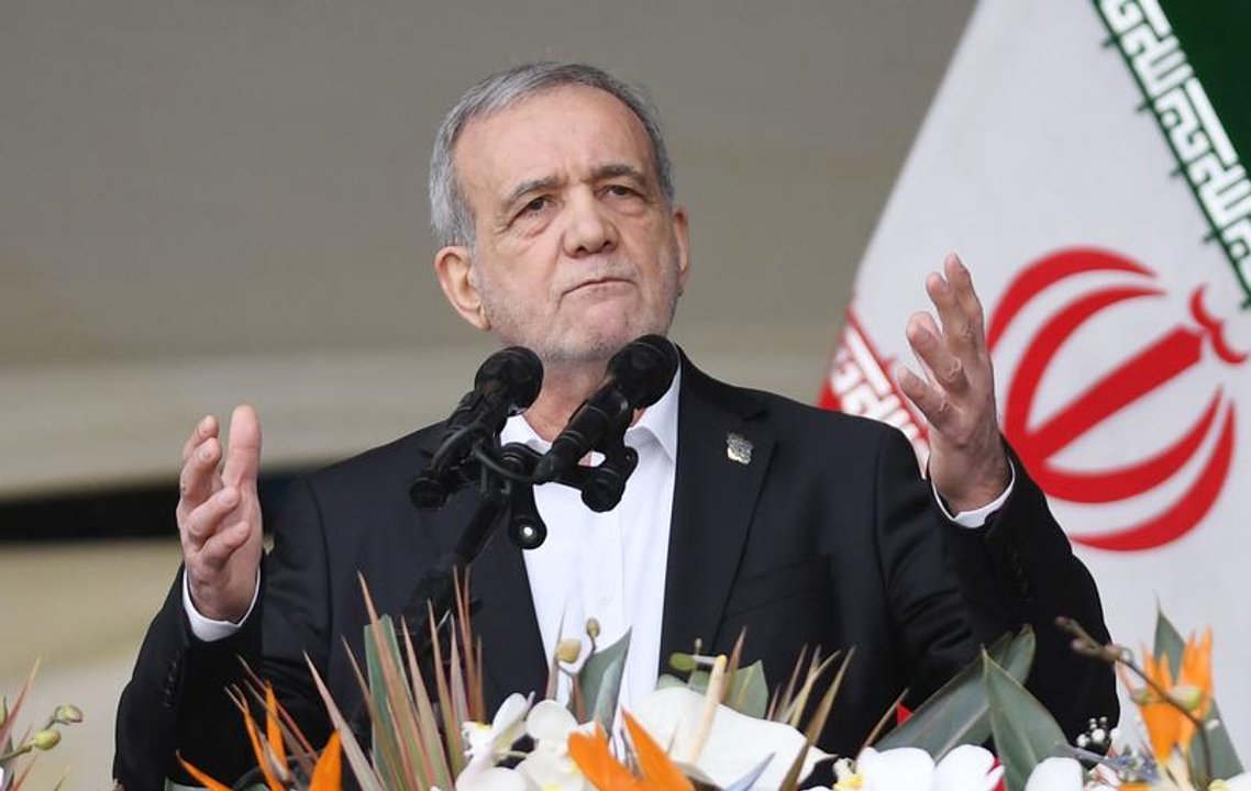El presidente de Irán afirmó que la comunicación con el nuevo líder supremo Mojtaba Jamenei es “muy difícil”