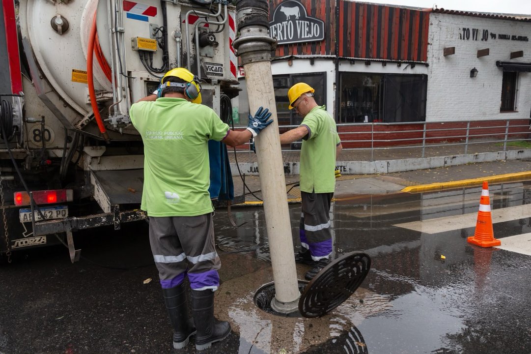 Alerta naranja por fuertes tormentas: la Ciudad despliega un operativo en las calles
