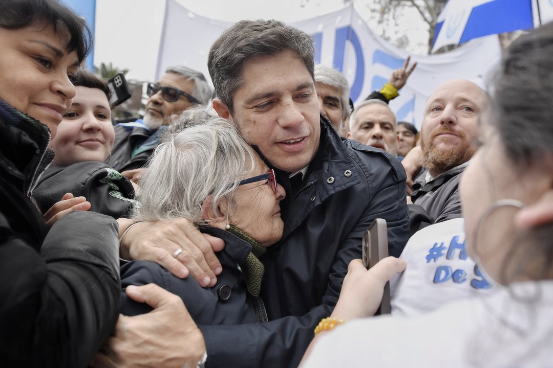 Kicillof participó de la marcha en rechazo al proyecto de Ley de Inviolabilidad de la Propiedad Privada