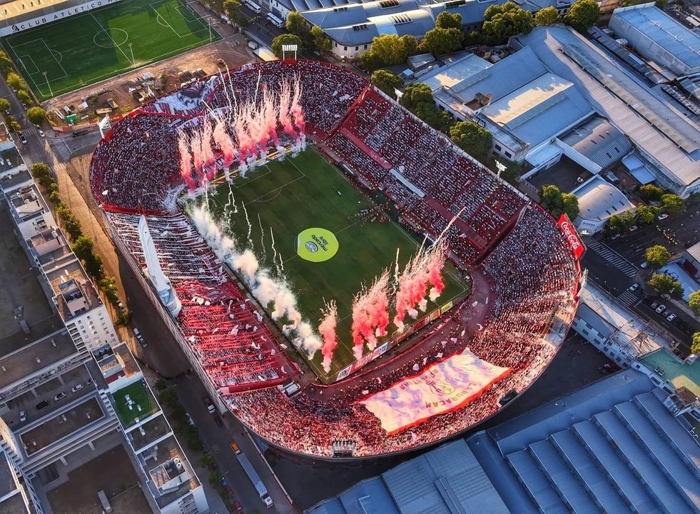 Huracán se pronunció a favor de la Ley de Tierras con un “palo” para San Lorenzo