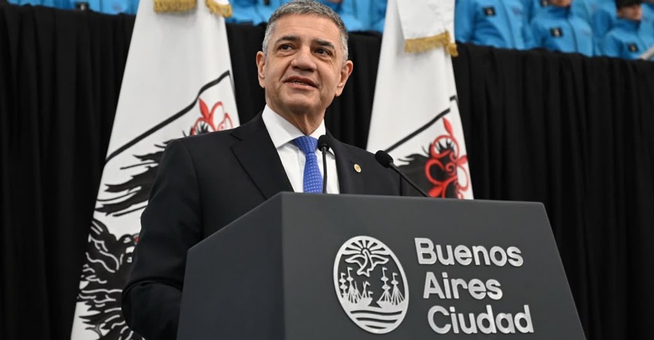 Jorge Macri denuncia a manifestantes como 'delincuentes anarquistas' tras disturbios en el Congreso