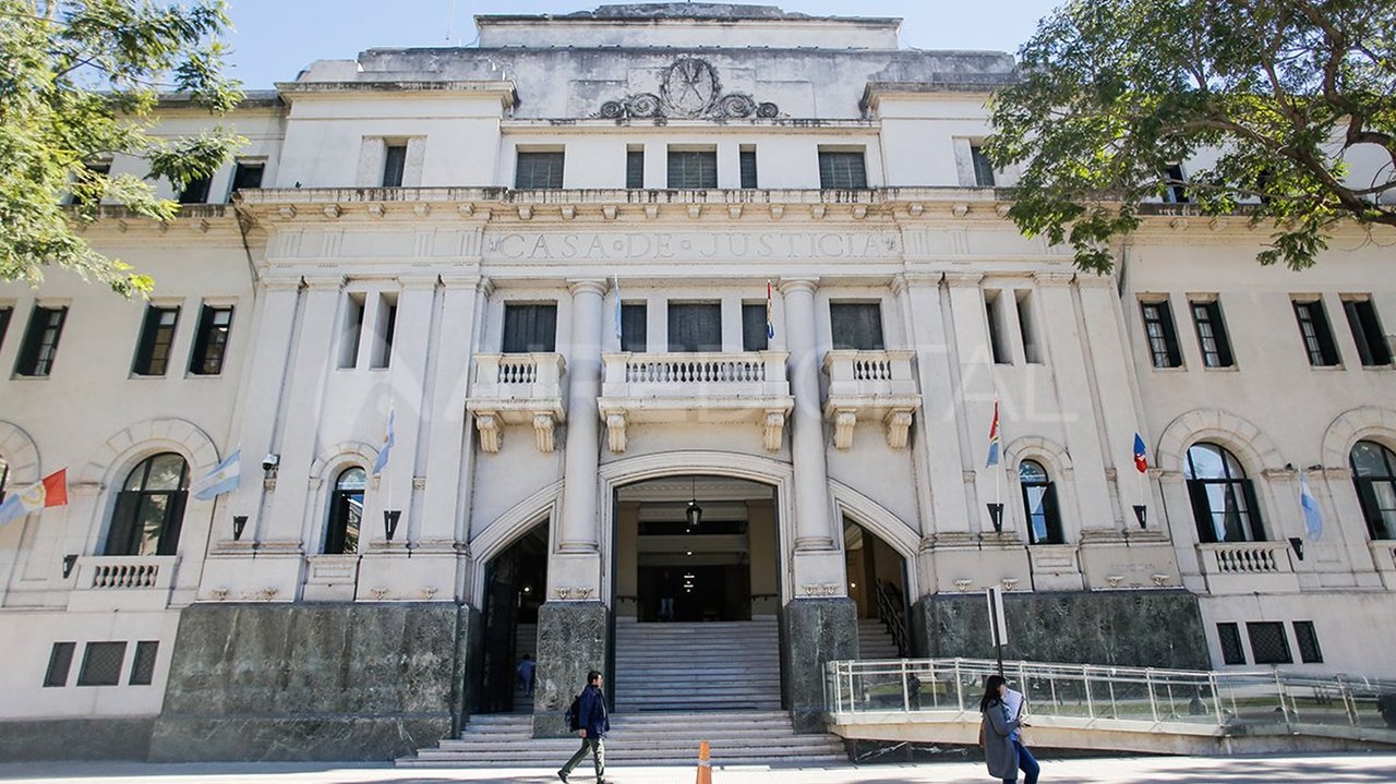 Con fallo dividido, la Corte Suprema de Santa Fe declaró ilegal el tope a las jubilaciones de privilegio Con fallo dividido, la Corte Suprema de Santa Fe declaró ilegal el tope a las jubilaciones de privilegio