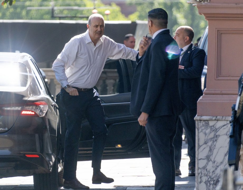 Karina Milei y Federico Sturzenegger en el centro del debate legislativo