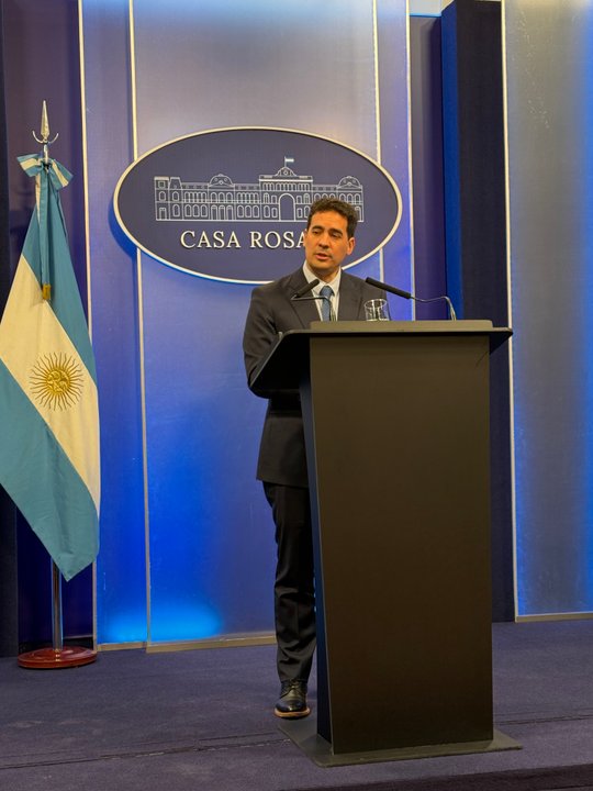 Adrián Ravier durante la conferencia de prensa en Casa Rosada