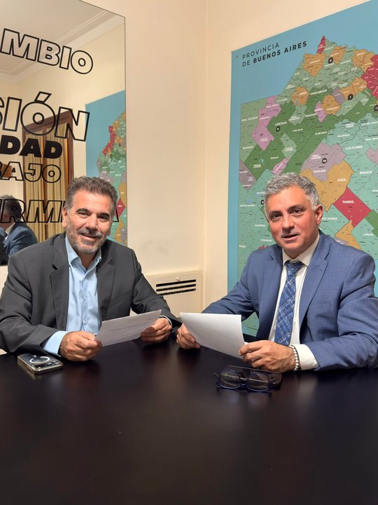 Dirigentes de La Libertad Avanza planifican la estrategia electoral en Buenos Aires