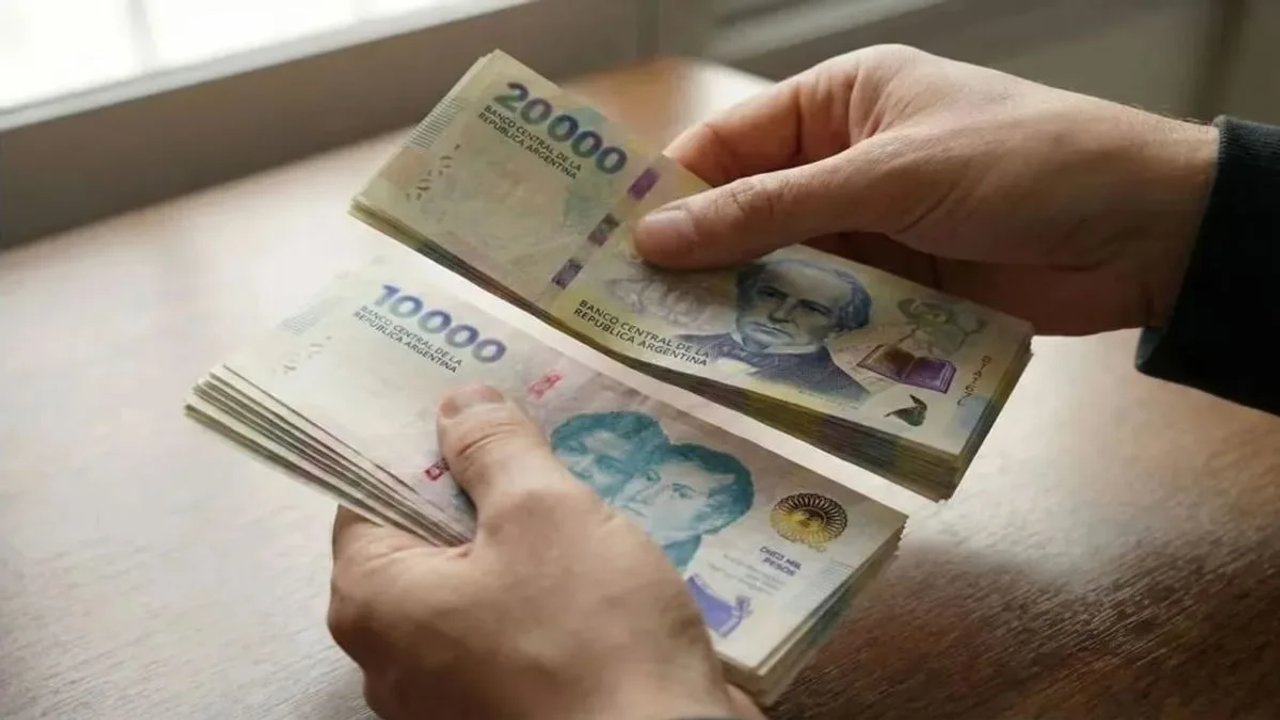 Billetes, consumo y reservas en la economía argentina