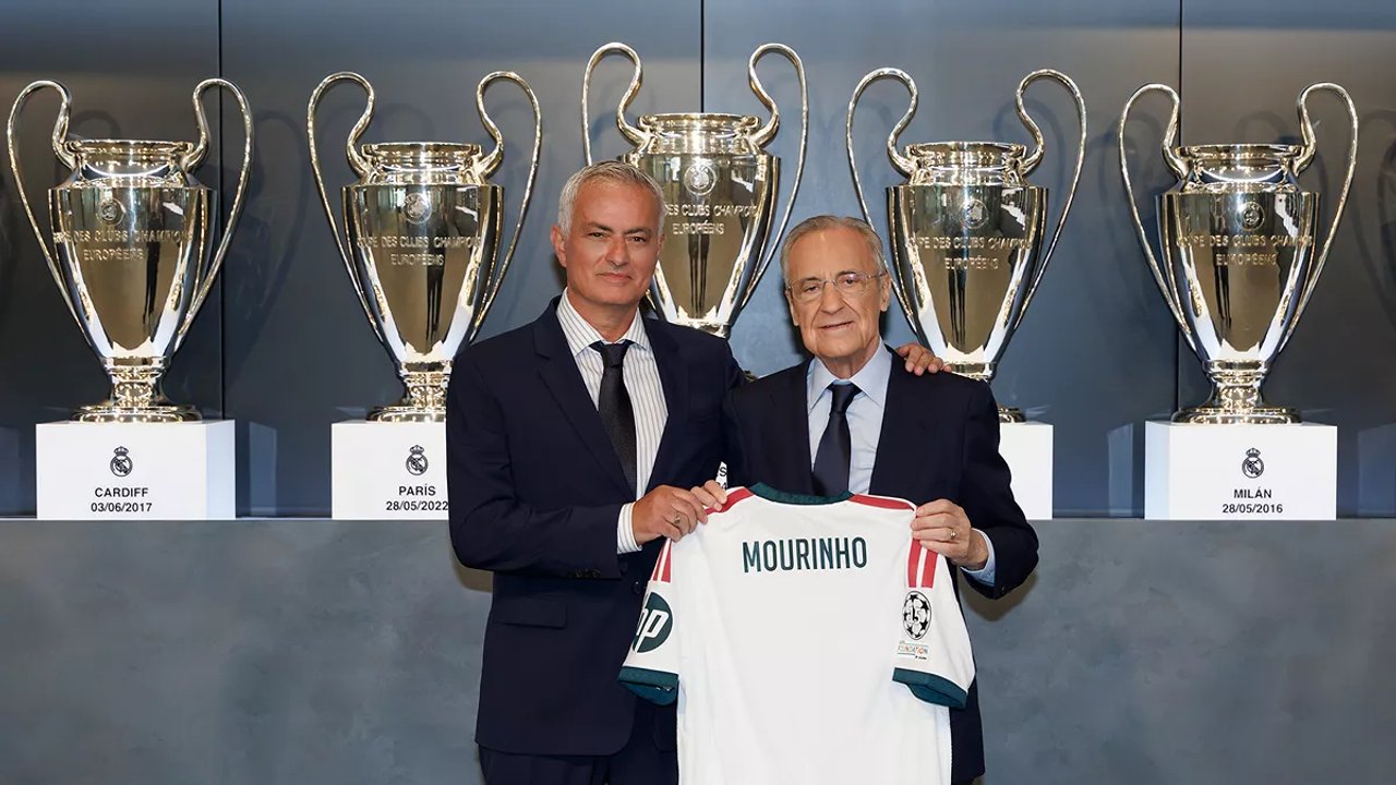 José Mourinho en su presentación en el Real Madrid