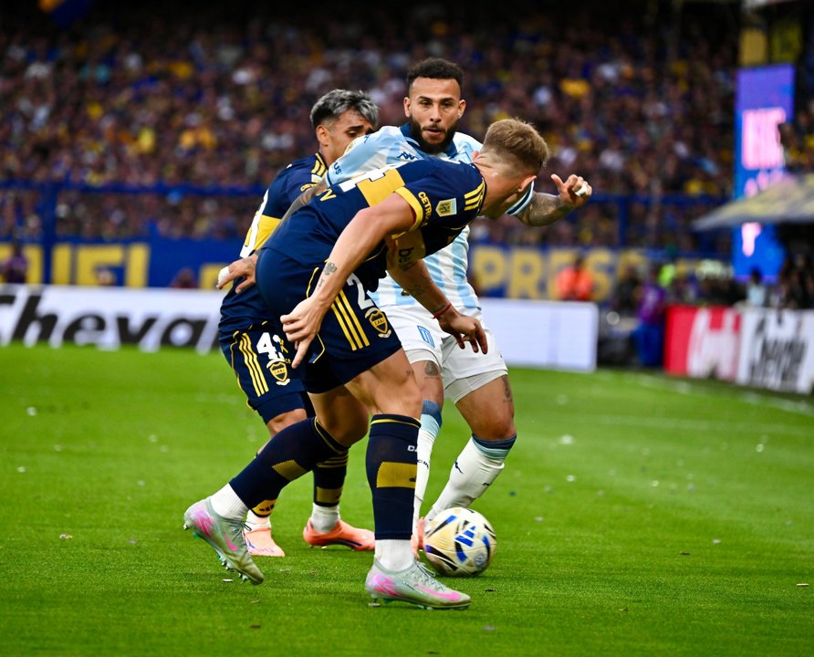 Juan Barinaga, defensor de Boca que puede pasar a Racing