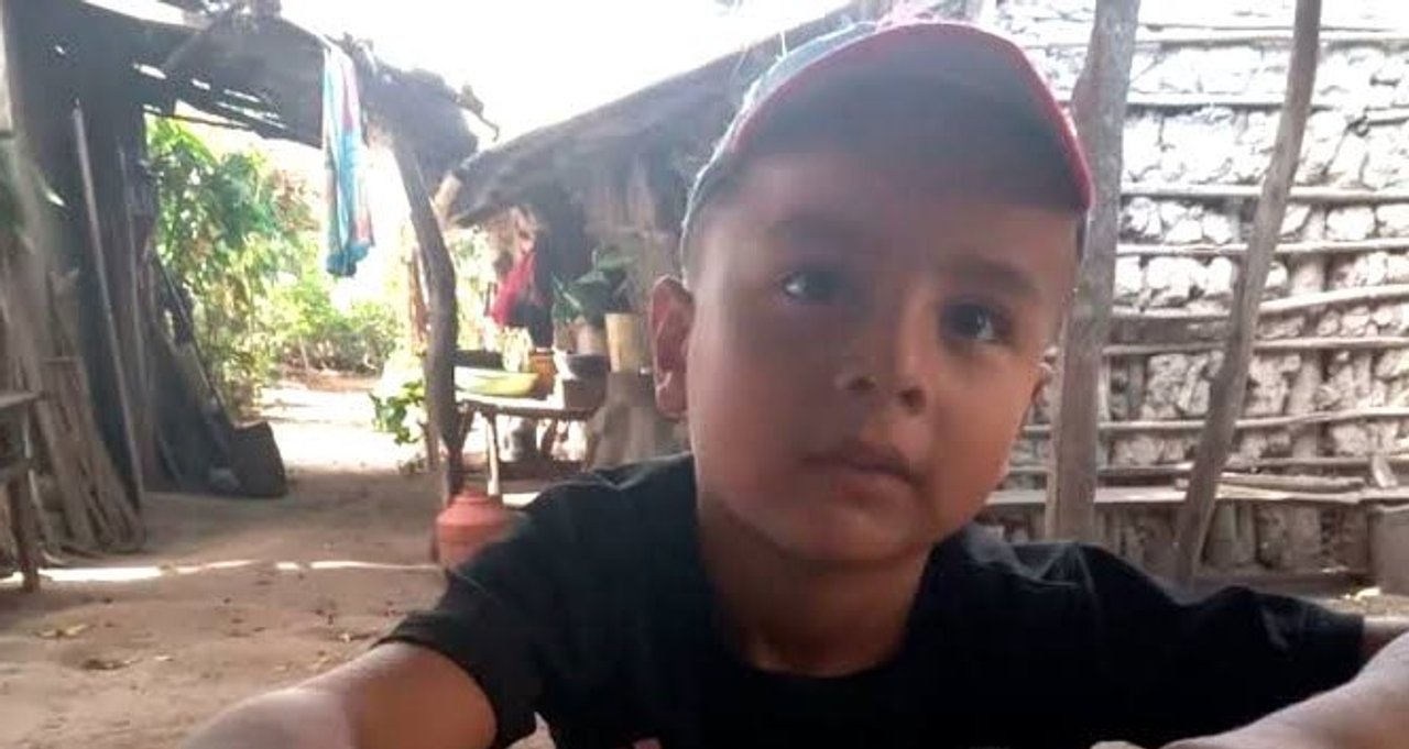 Investigadores de la Policía Federal analizan la desaparición de Loan Peña en Corrientes