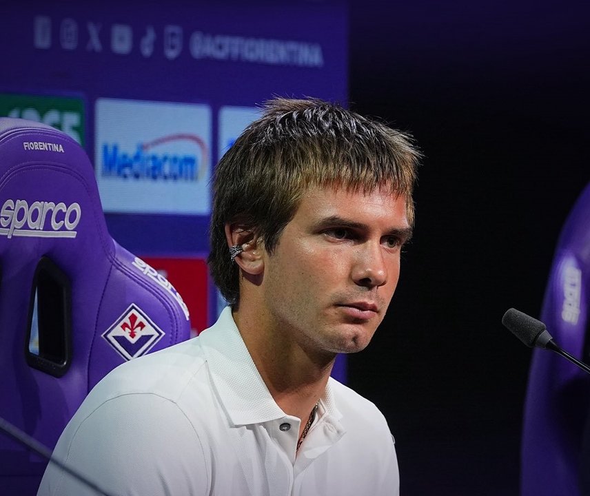 Franco Mastantuono se presenta en Fiorentina: 'Es una oportunidad, no una revancha'