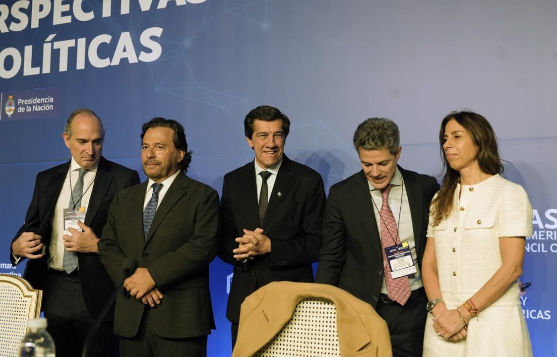 Gobernadores argentinos defienden el RIGI en el Consejo de las Américas