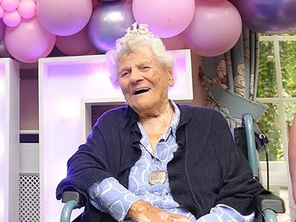 Ethel Caterham, la persona viva más longeva del mundo, cumplió 117 años