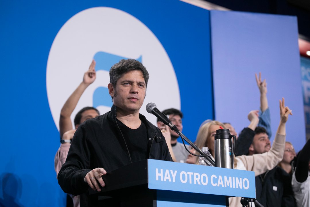 Kicillof lanzó el MDF Juventudes y llamó a “construir una alternativa desde abajo” con protagonismo de los jóvenes
