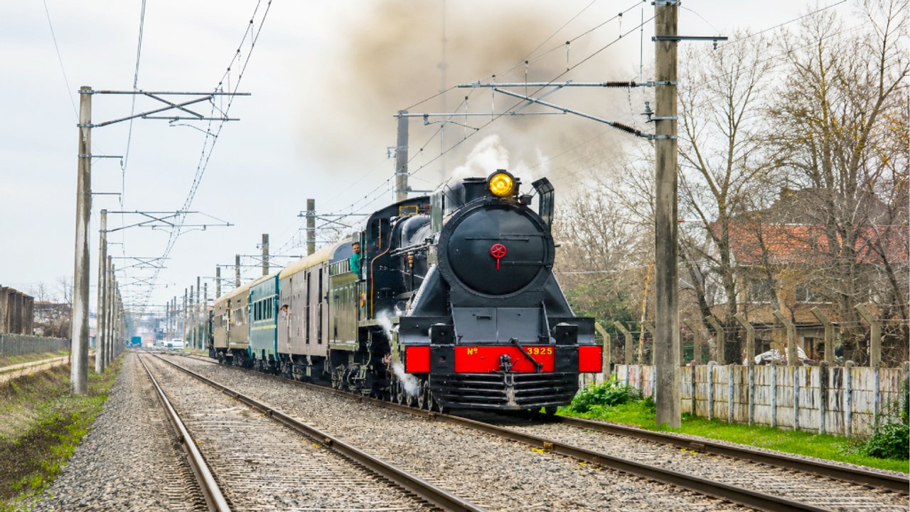 Estuvo al borde del desguace y volvió a rodar: una locomotora de 1927 sorprendió al alcanzar los 80 km/h