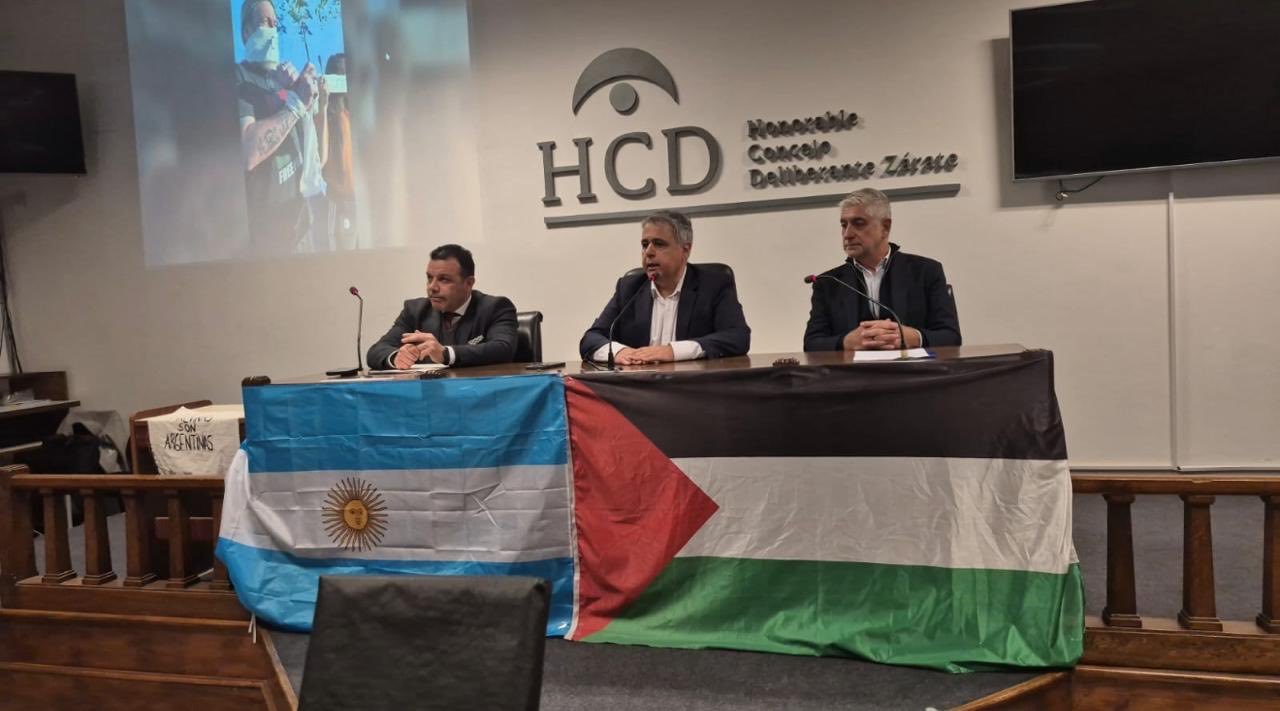 Polémica en Zárate: el PJ realizó un acto en apoyo a Palestina en el Concejo Deliberante