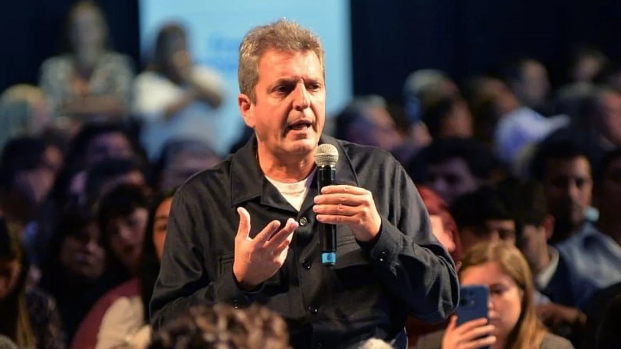 Massa reapareció en Rosario y envió una señal de unidad rumbo a las elecciones de 2027