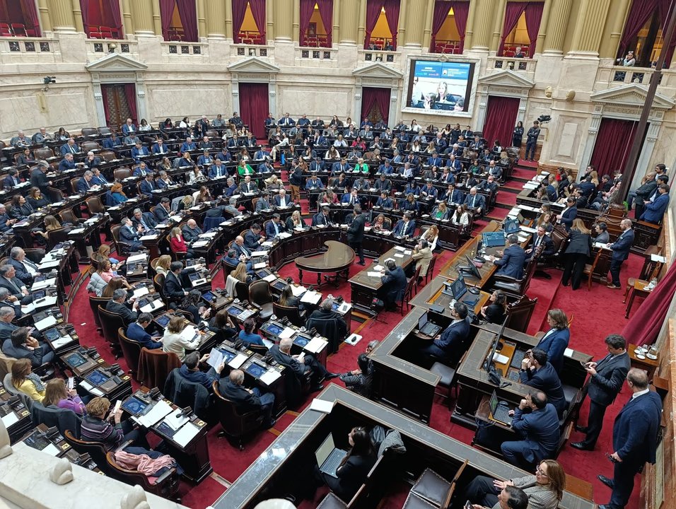 Radiografía de la votación de la reforma del Banco Central, Inocencia Fiscal y Patentes