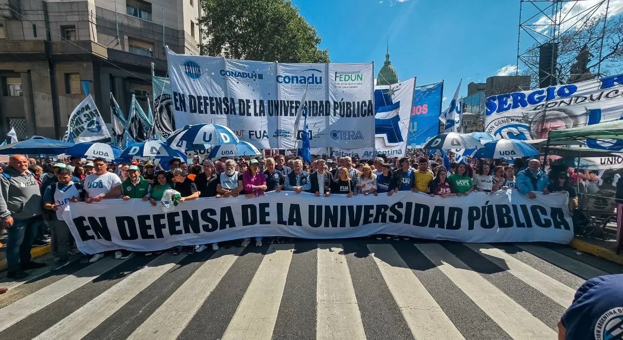 Gremios universitarios volvieron a parar: “La deuda del gobierno pone en riesgo el funcionamiento del sistema"