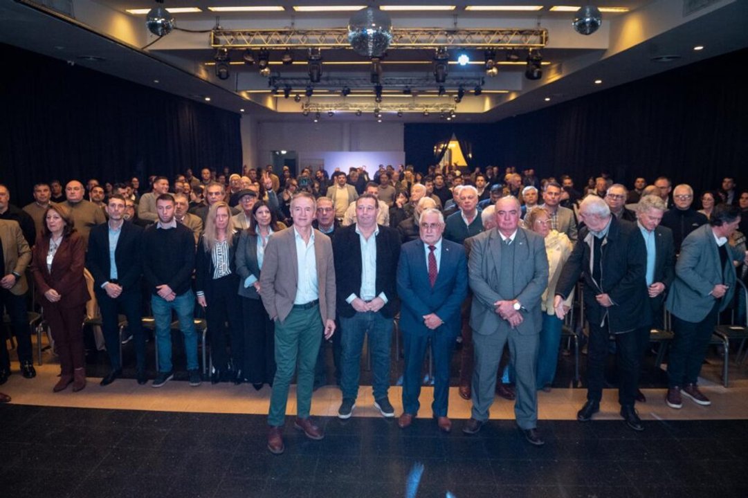 Empresarios y sindicalistas piden “construir una agenda que estimule la generación de más empleo formal”