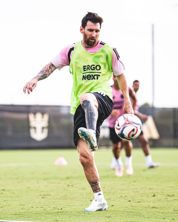 El técnico argentino que tendría todo cerrado para dirigir a Lionel Messi en el Inter Miami