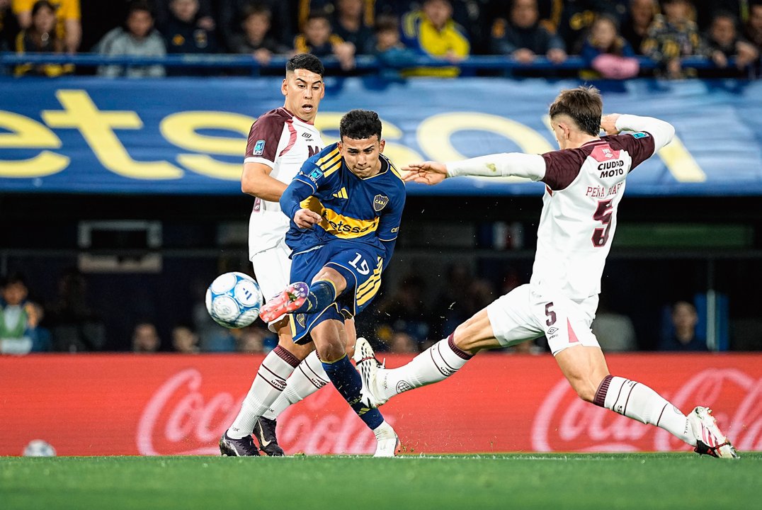 Lanús reclama por el arbitraje de Pablo Dóvalo ante Boca en La Bombonera