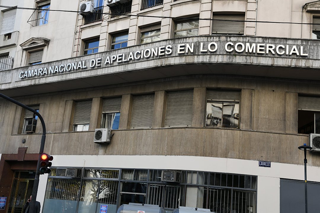 Milei nombró por cinco años a una jueza de la Cámara Comercial