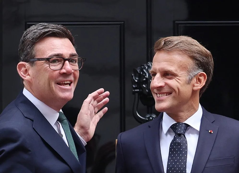Burnham y Macron reunidos en Downing Street
