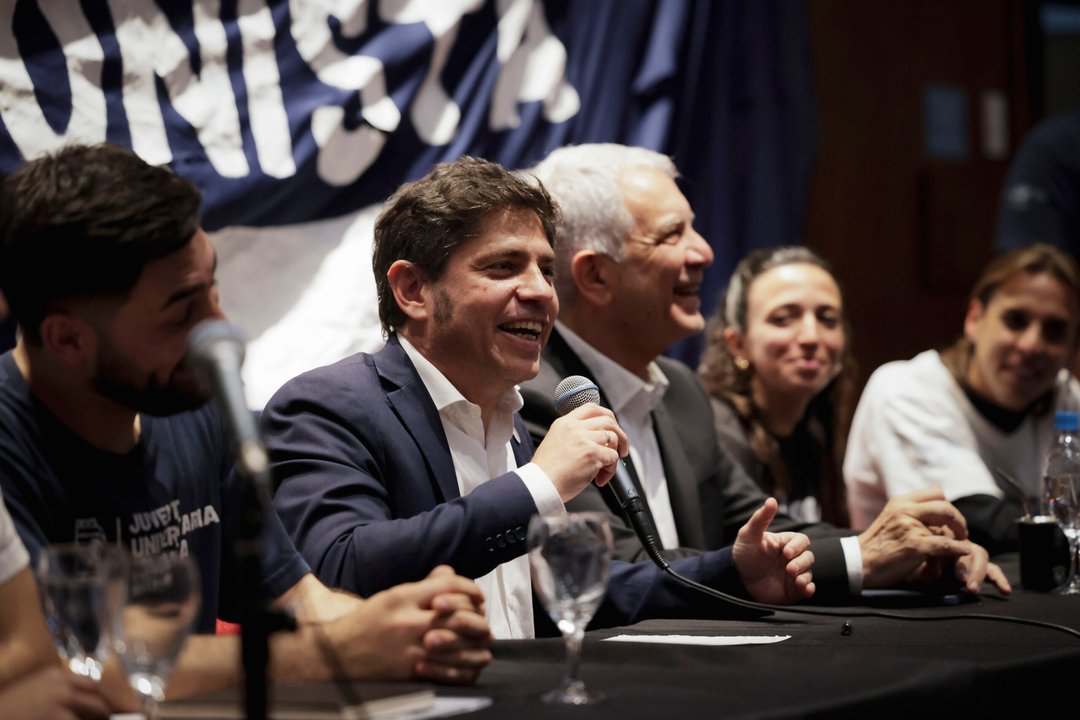 Kicillof defiende a las cooperativas ante los ataques de Milei