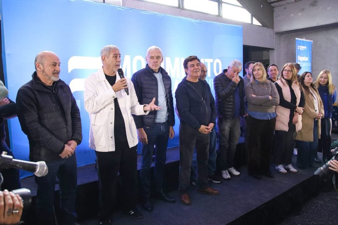 Intendentes bonaerenses del MDF en plenario en Saladillo junto a Axel Kicillof