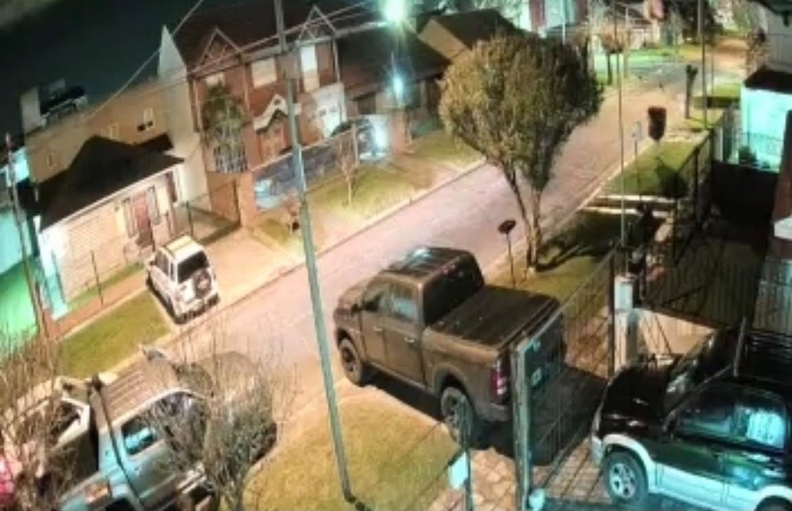 Un grupo comando asaltó a una familia cuando bajaba de su camioneta en Mar del Plata