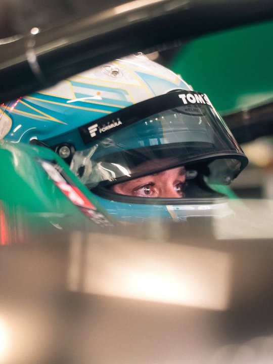 Quién es Sacha Fenestraz Jules, el argentino que trabaja con Ferrari y tiene chances de ser piloto en F1