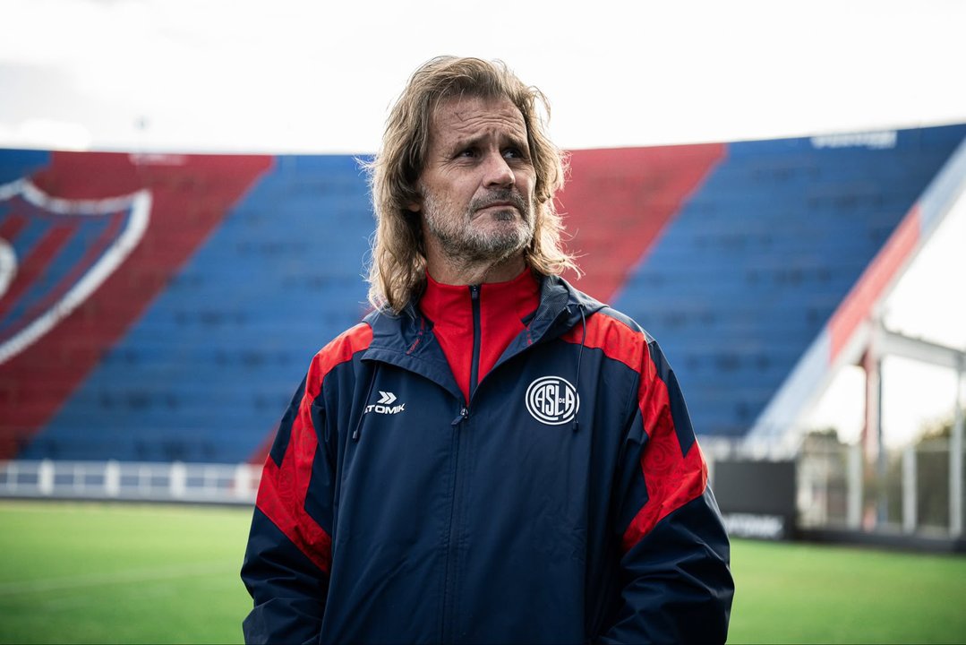 Insua y su objetivo en San Lorenzo: “Buscaremos entrar en los play off”