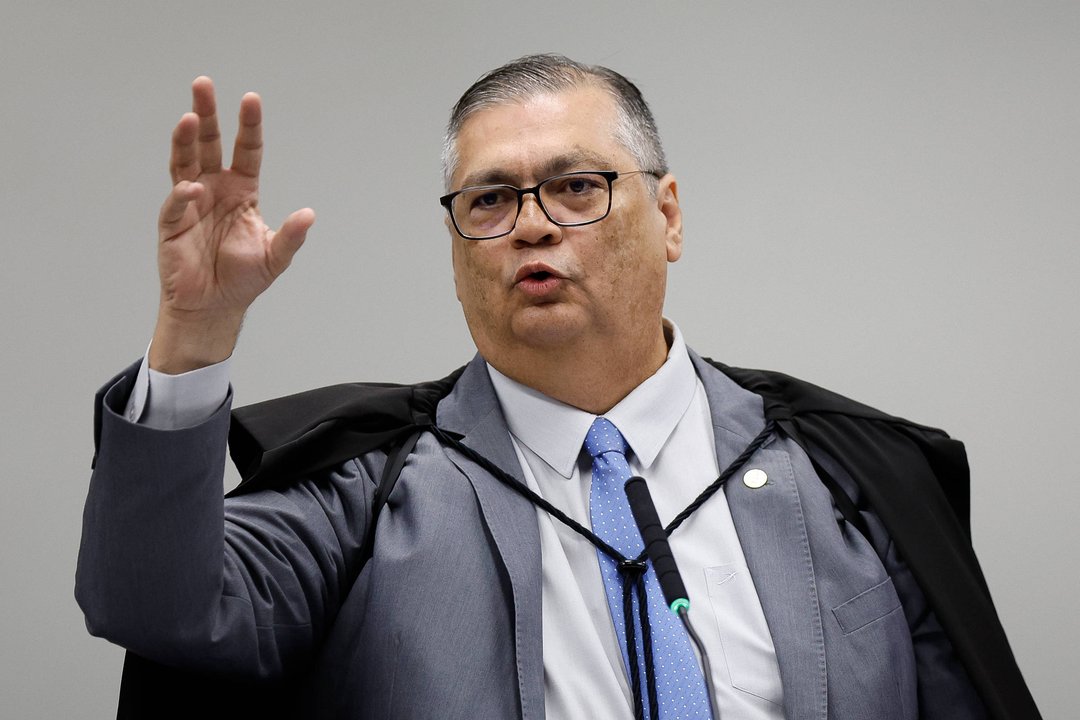 Juez de la Corte Suprema de Brasil restituye en el cargo a jefe de la Policía Federal