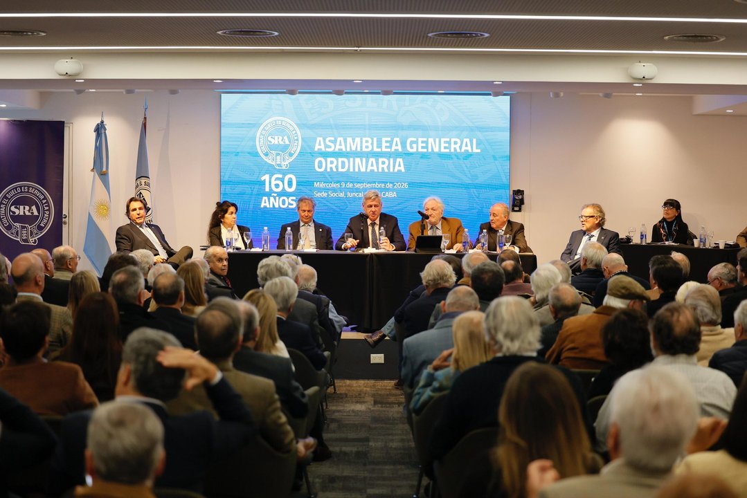 Nicolás Pino fue reelegido presidente de la Sociedad Rural Argentina: la reacción de Javier Milei