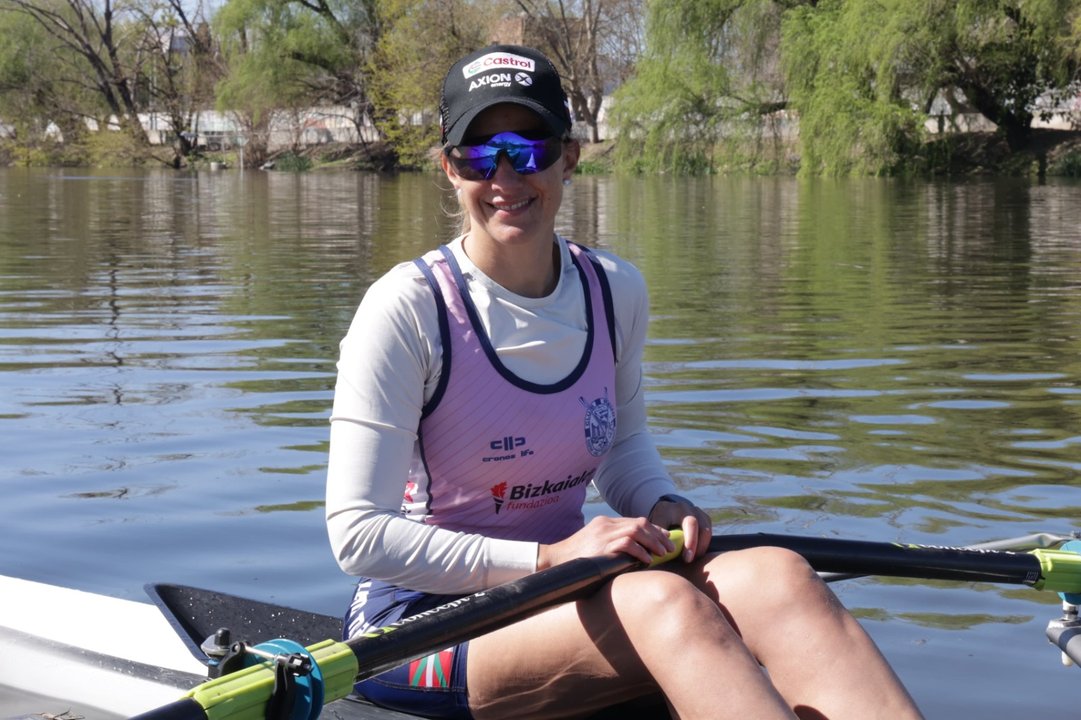 De entrenar en el Riachuelo a ganar dos oros: la historia de la remera que hizo historia en la Ciudad