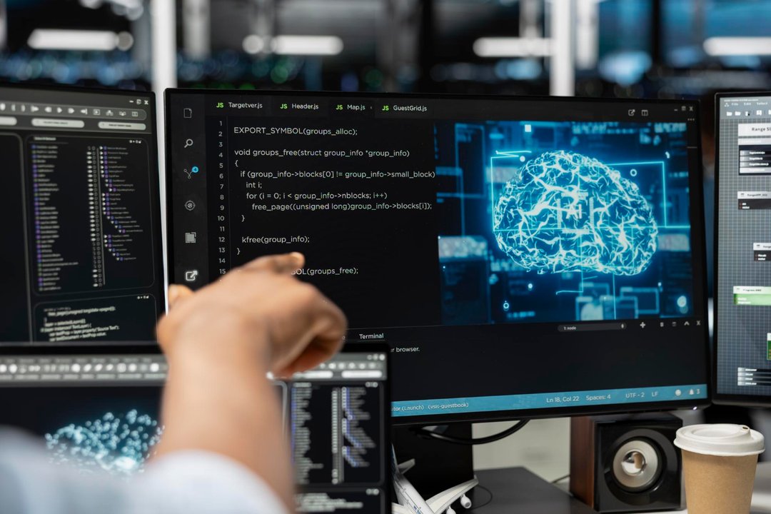 Portavoz de la cancillería china se pronuncia sobre la gobernanza global de la inteligencia artificial