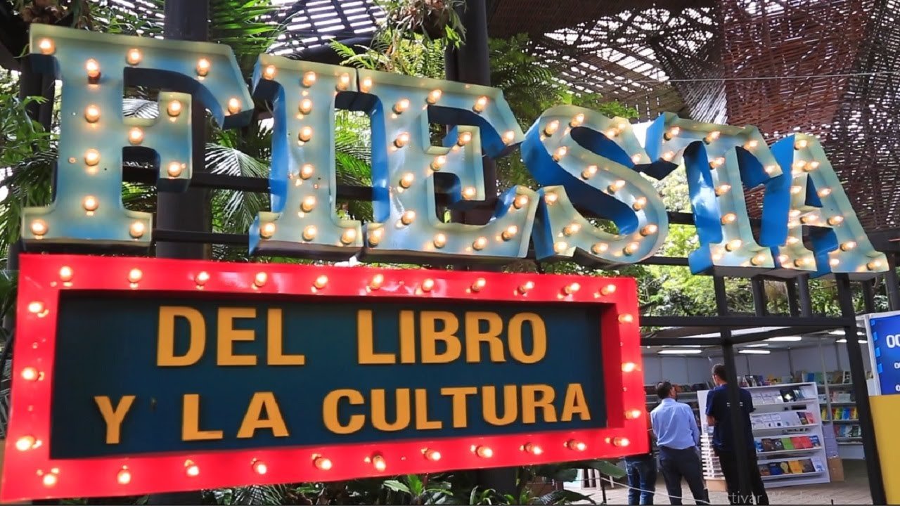 Vista de Medellín, futura Capital Mundial del Libro 2027