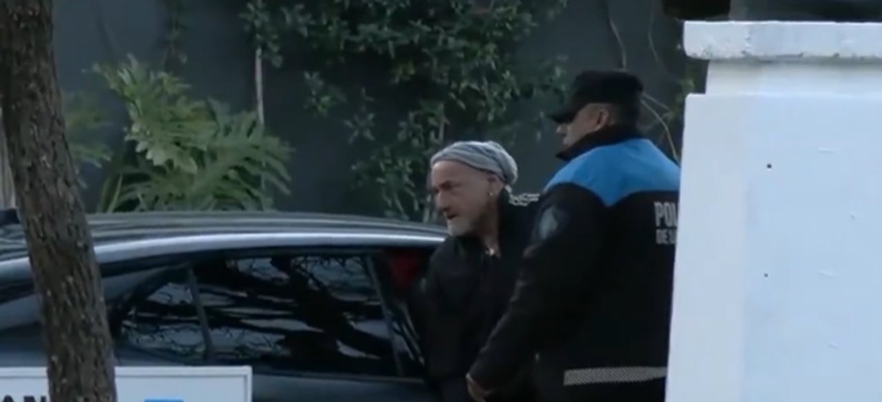 Gustavo Sofovich chocó contra una moto en Palermo