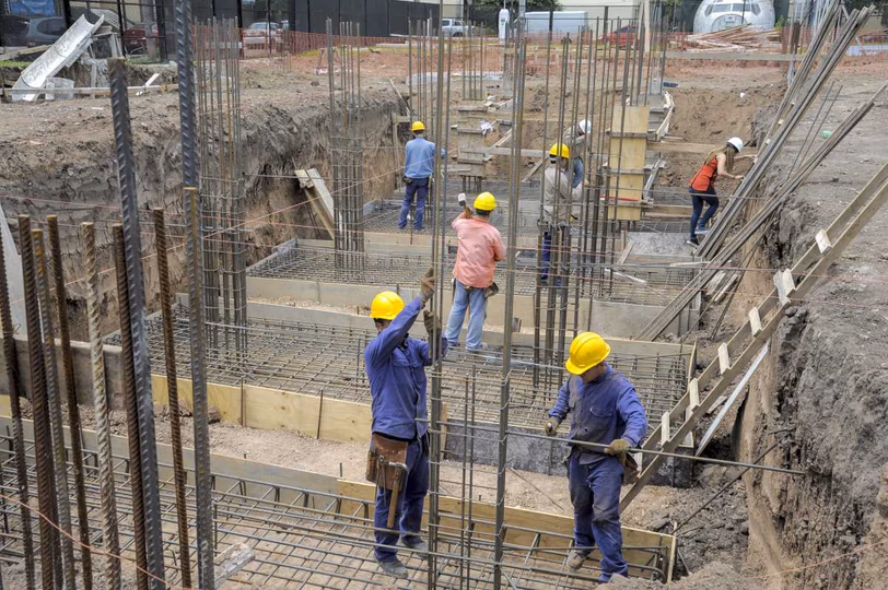 Por la suba en la mano de obra, el costo de la construcción superó a la inflación en agosto