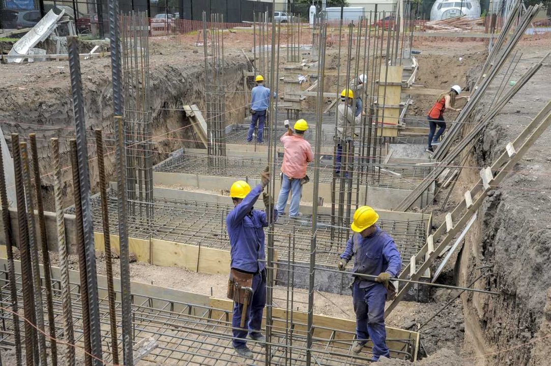 Por la suba en la mano de obra, el costo de la construcción superó a la inflación en agosto