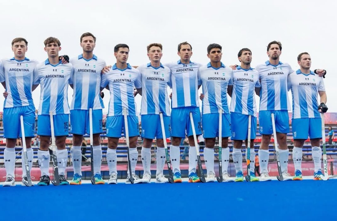 Los Leones festejan el título sudamericano de hockey sobre césped